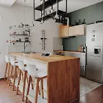 White Lotus - Luxury Apartment