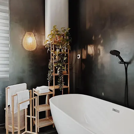 White Lotus - Luxury Apartman *