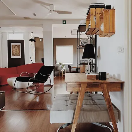 White Lotus - Luxury * Split